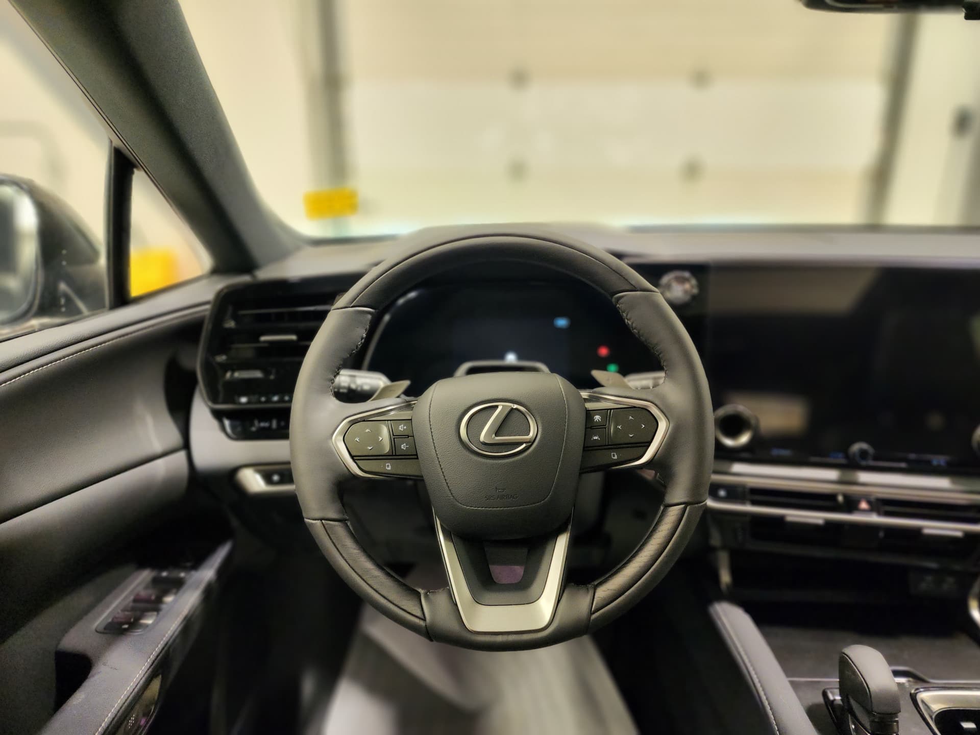 Lexus RX 350 Ultra Luxury 2024 — photo 14