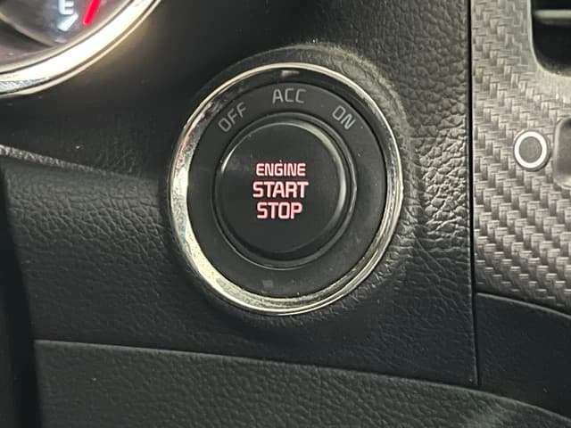 Kia Forte 2017 — photo 11