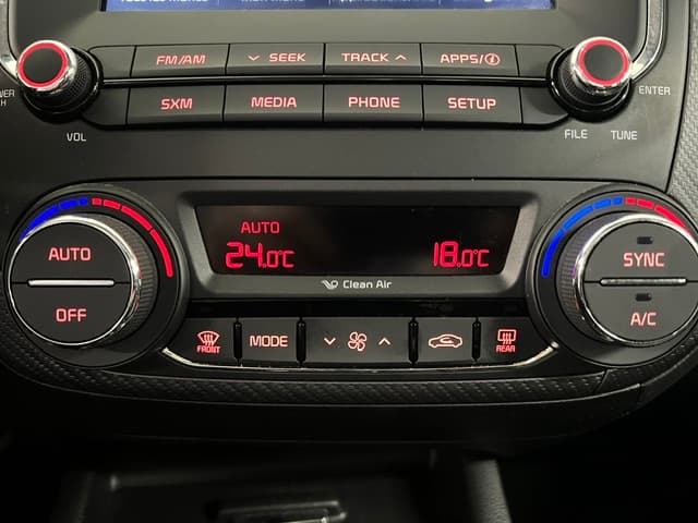 Kia Forte 2017 — photo 13
