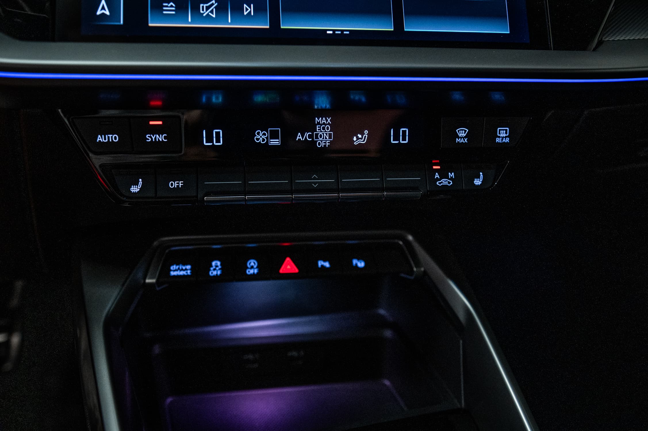 Audi A3 2022 — photo 21