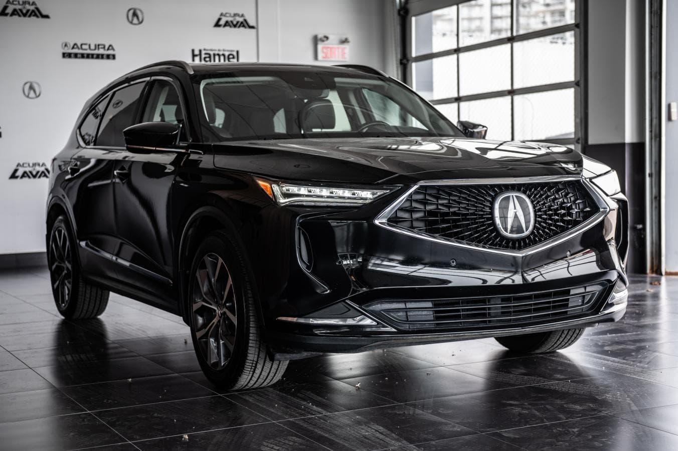 Acura MDX 2023 — photo 3