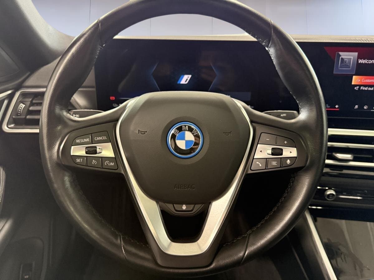 BMW i4 2024 — photo 11