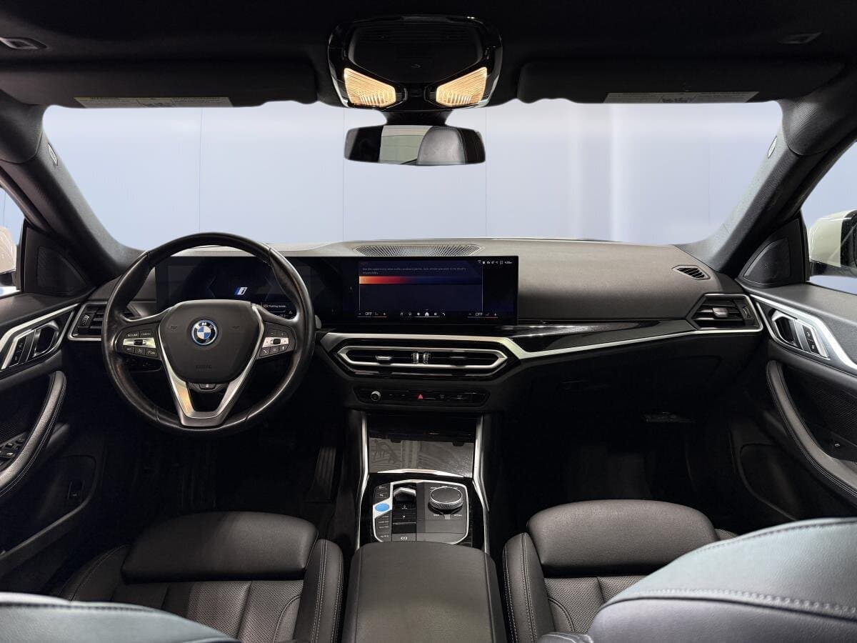 BMW i4 2024 — photo 9