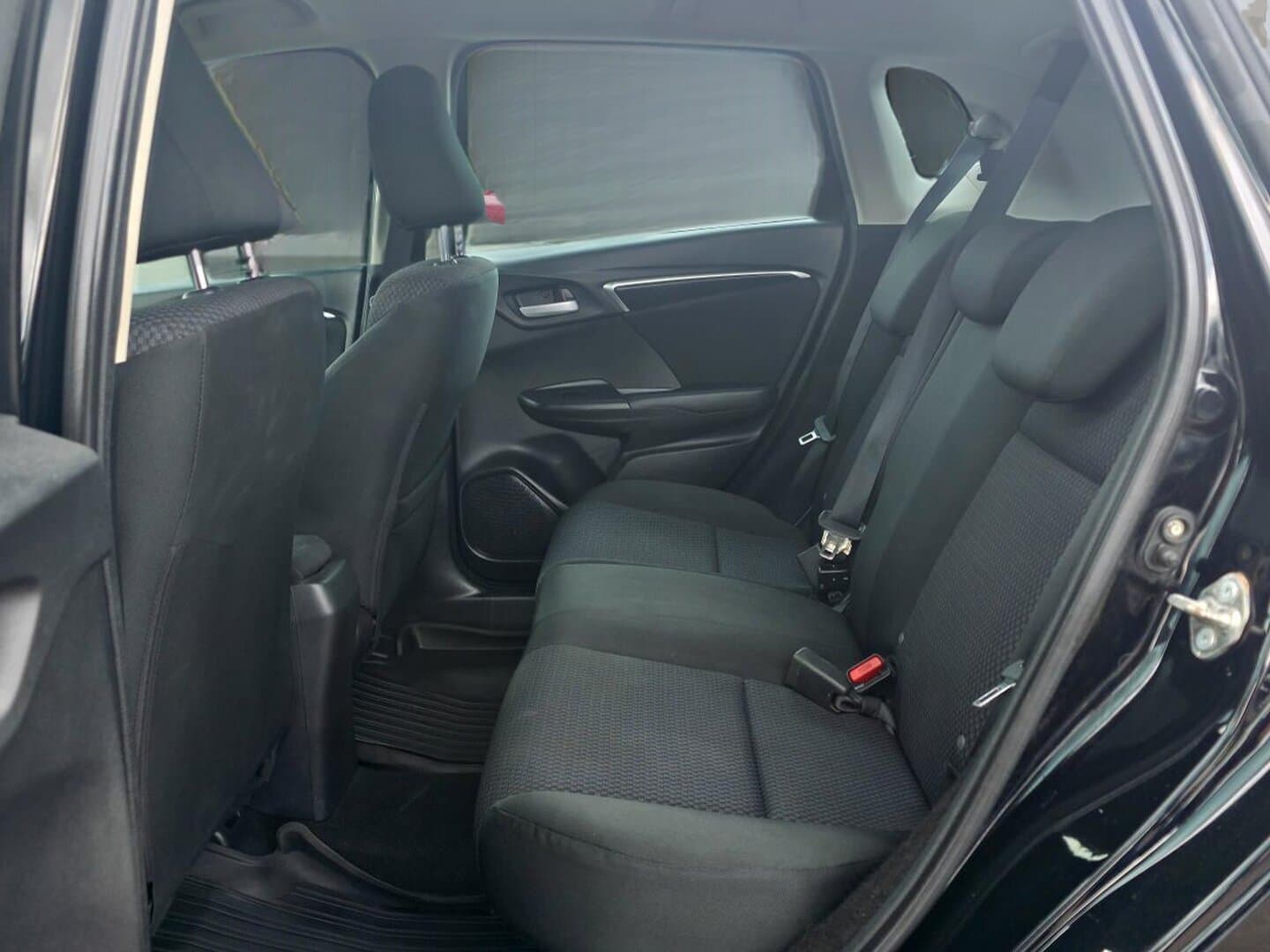 Honda Fit 2018 — photo 10