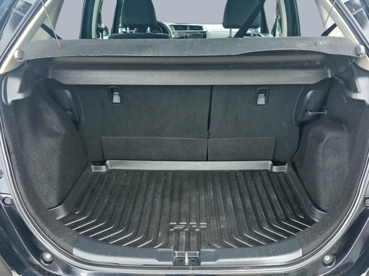Honda Fit 2018 — photo 9
