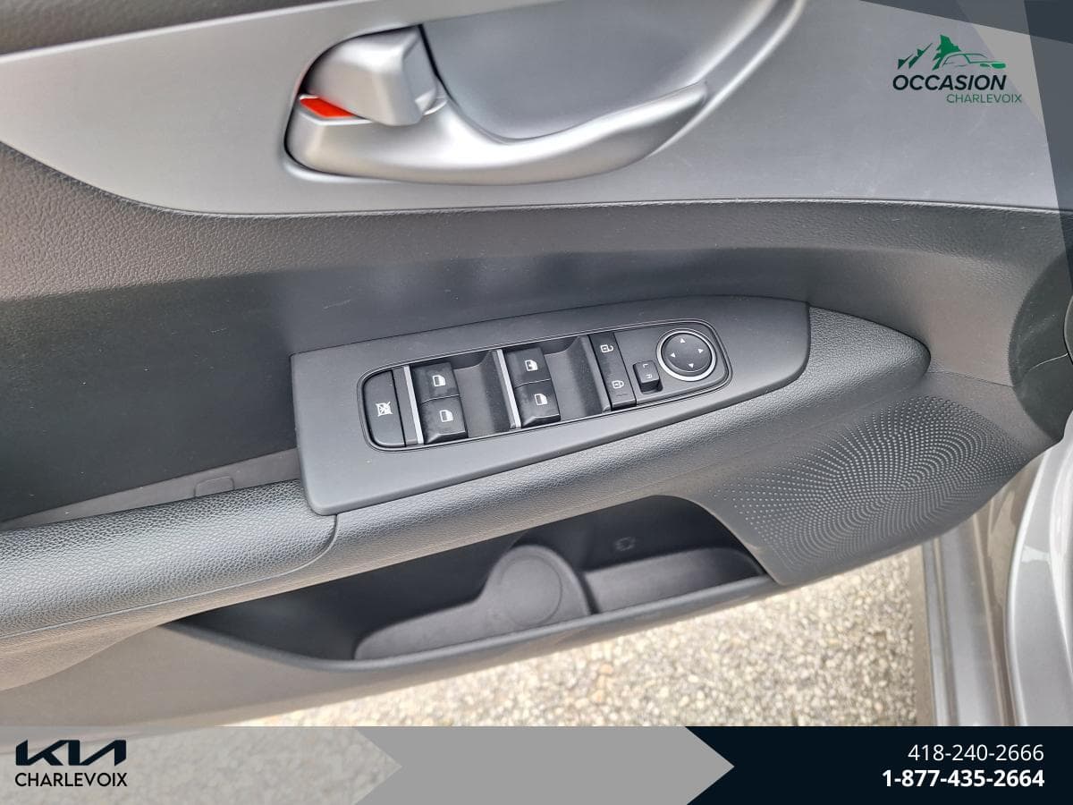 Kia Forte 2023 — photo 9