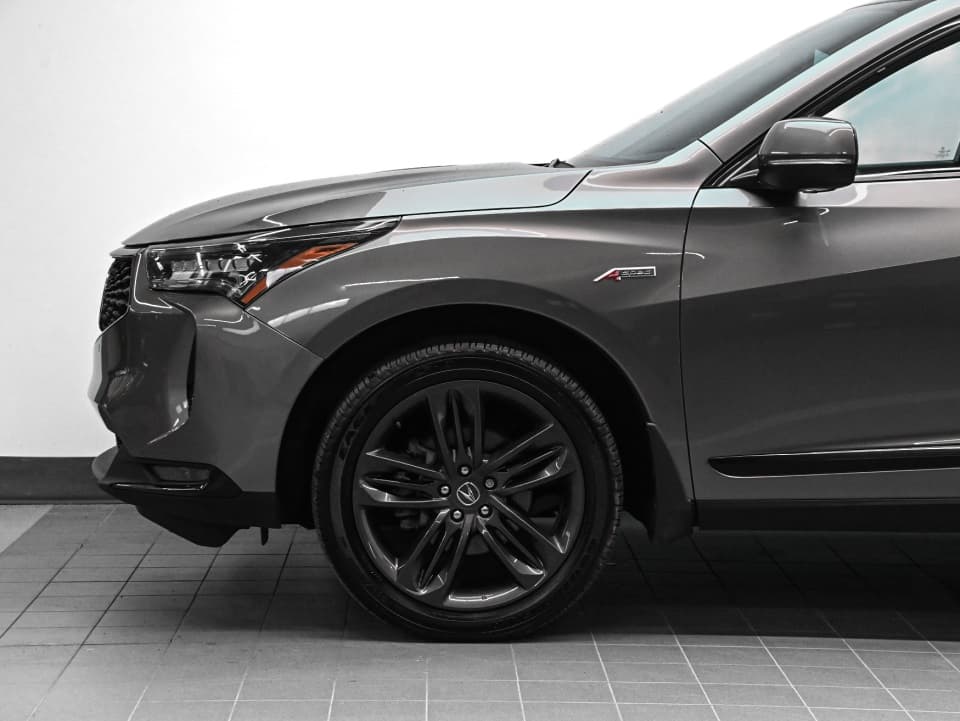Acura RDX 2023 — photo 8