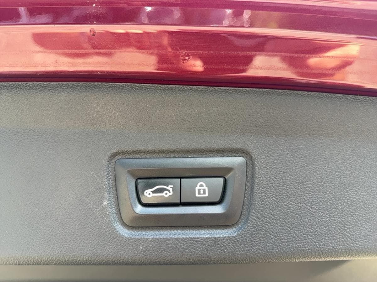 BMW i4 2023 — photo 18