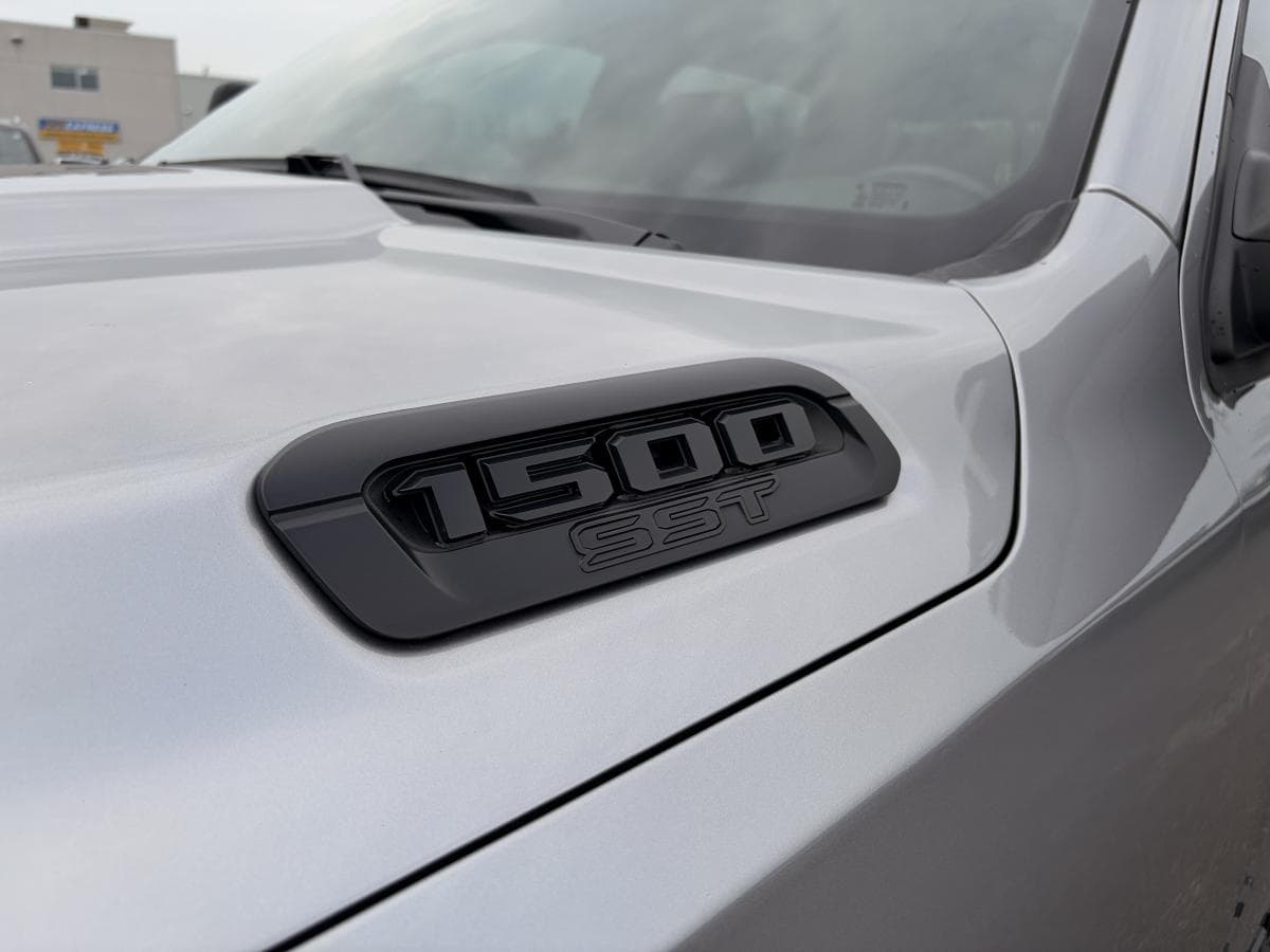 RAM 1500 2025 — photo 10