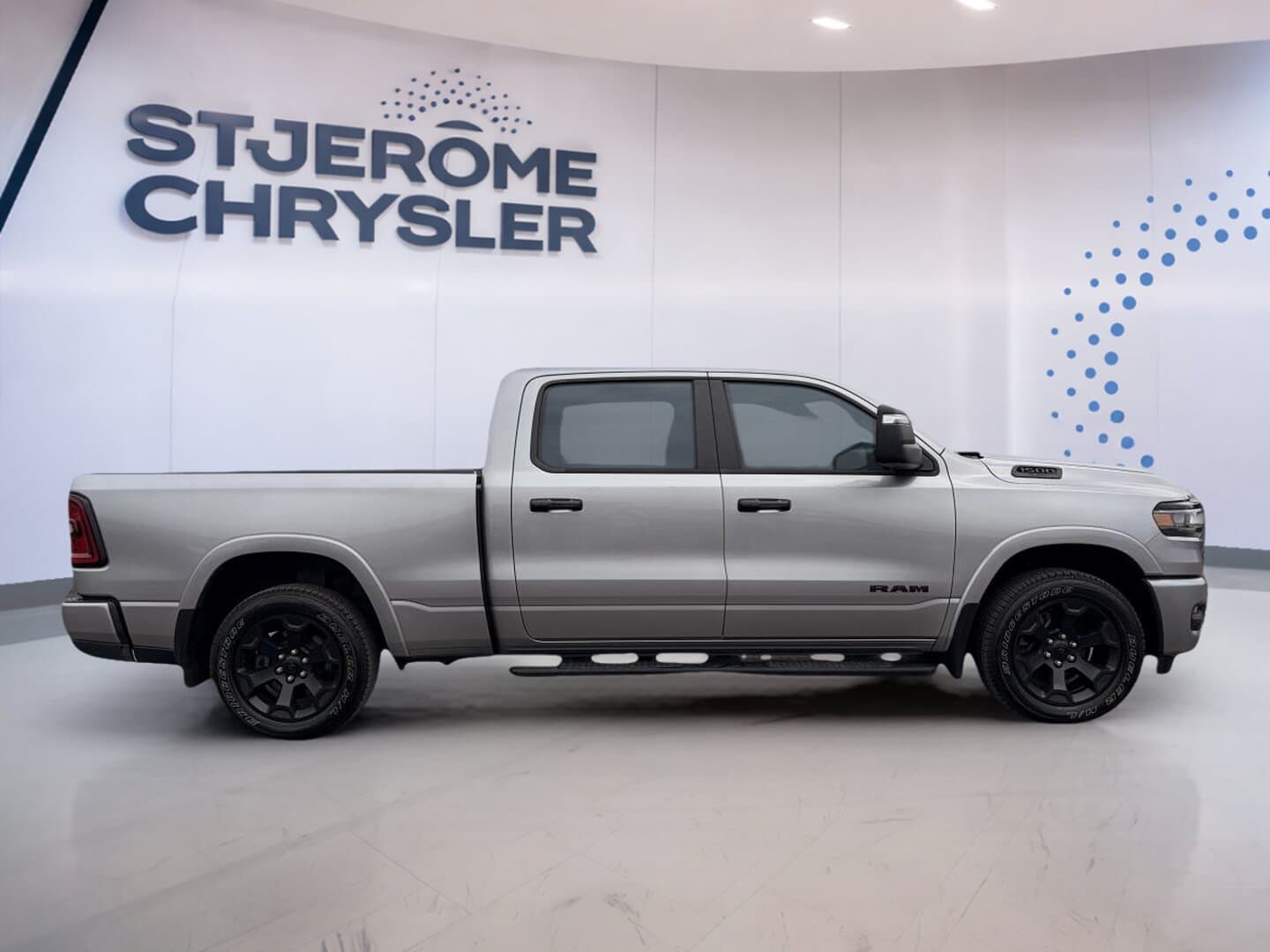 RAM 1500 2025 — photo 4