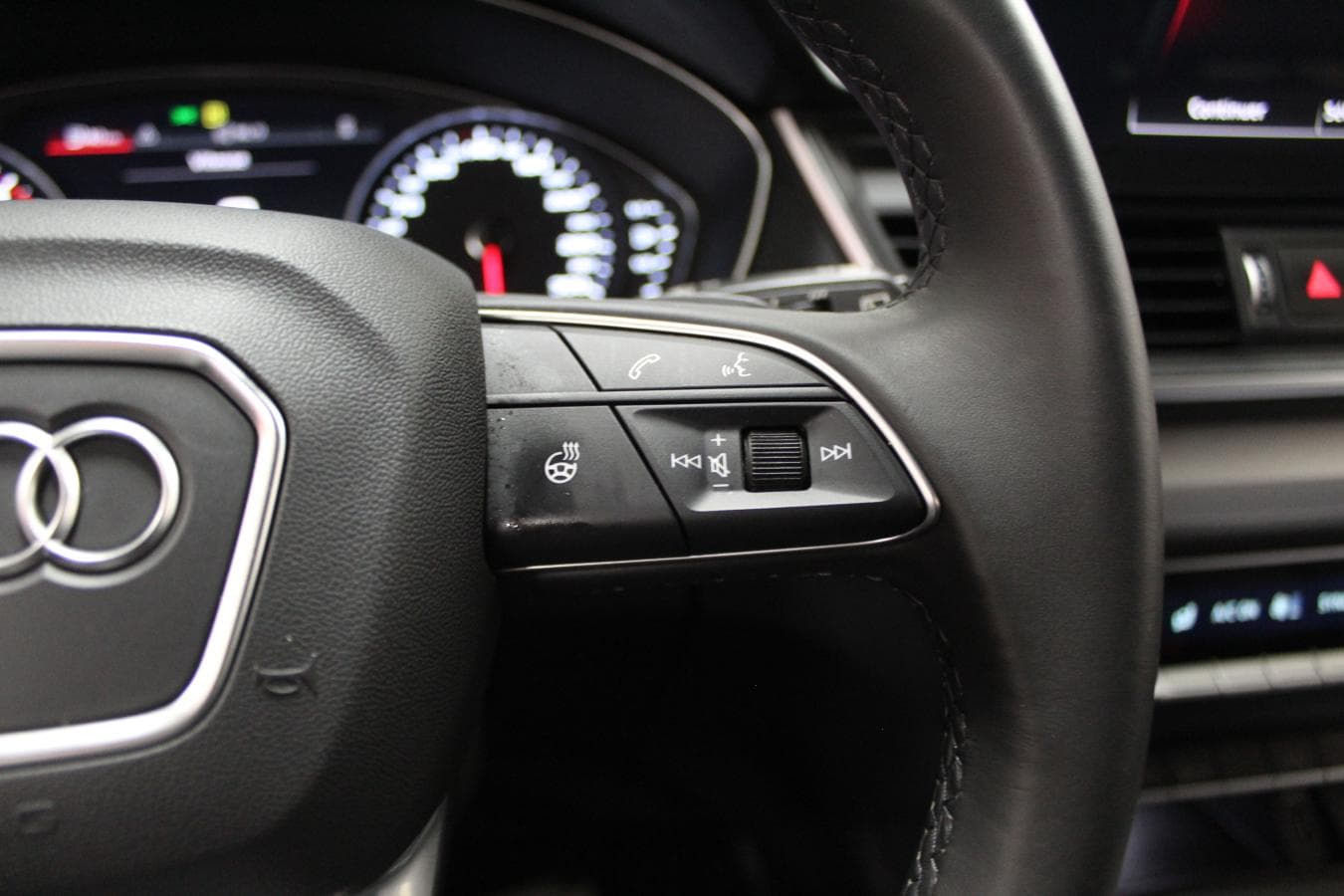 Audi Q5 2025 — photo 15
