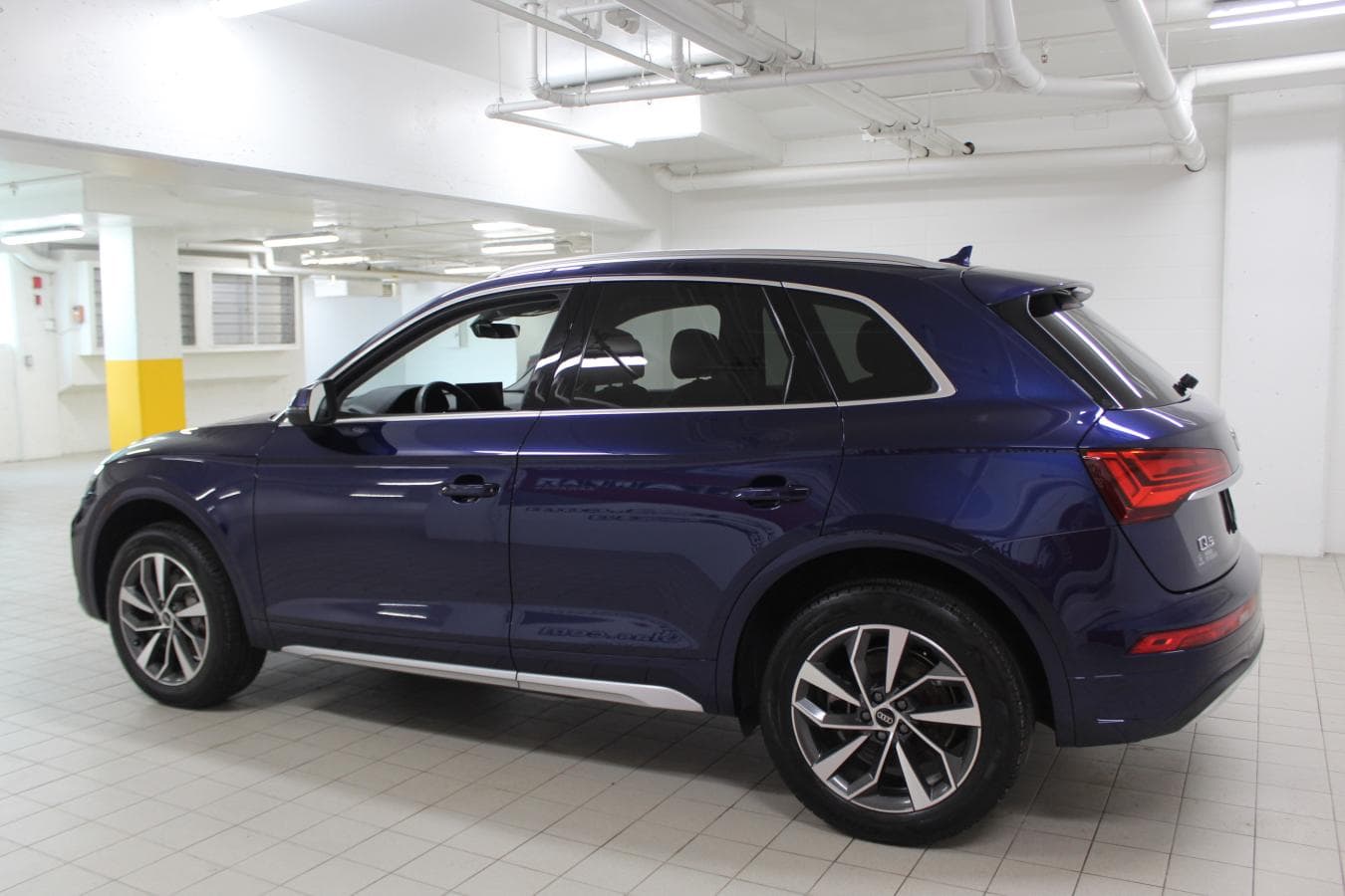 Audi Q5 2025 — photo 6