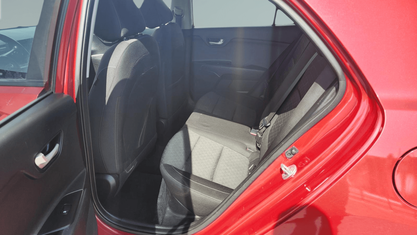 Kia Rio5 2018 — photo 10