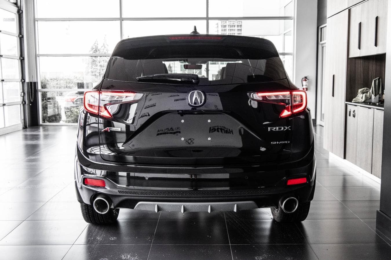 Acura RDX 2023 — photo 8