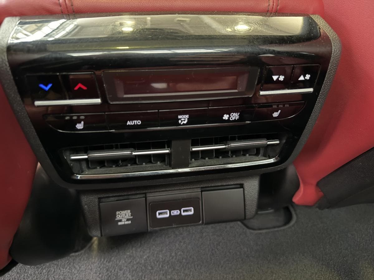 Acura MDX 2024 — photo 11