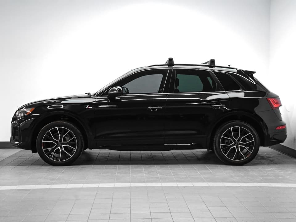 Audi Q5 2023 — photo 8