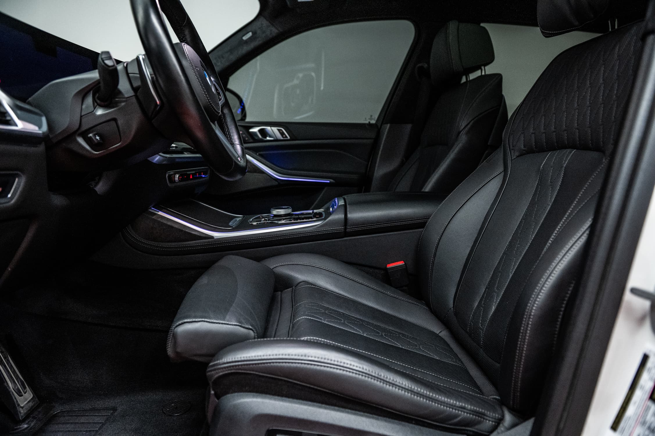 BMW X7 2024 — photo 17