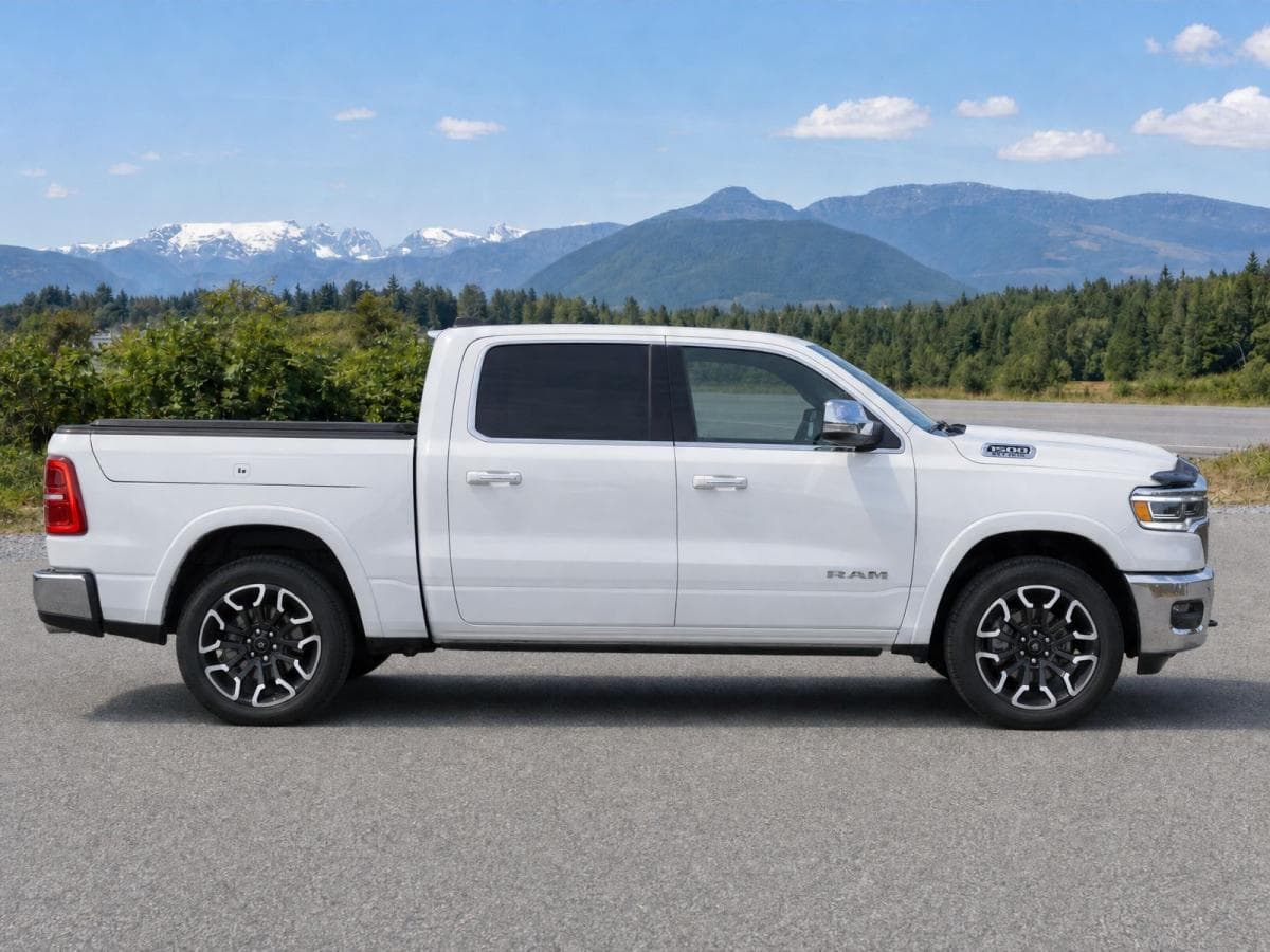 RAM 1500 LIMITED LONGHORN 2025 — photo 8