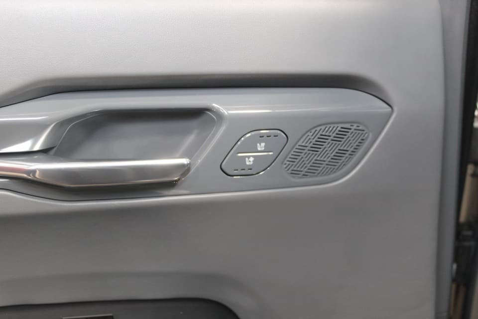 Kia EV9 2024 — photo 19
