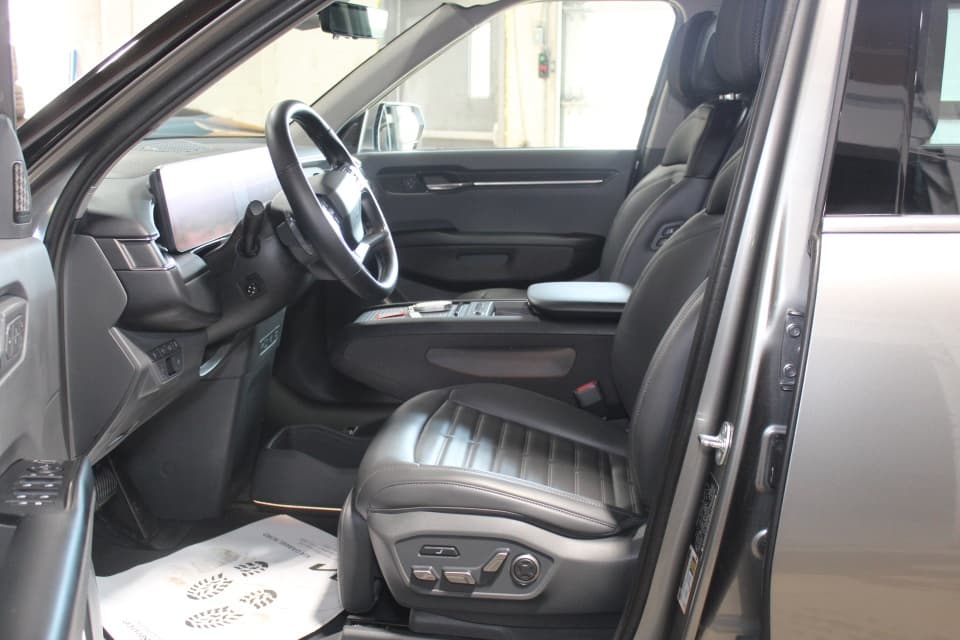 Kia EV9 2024 — photo 8