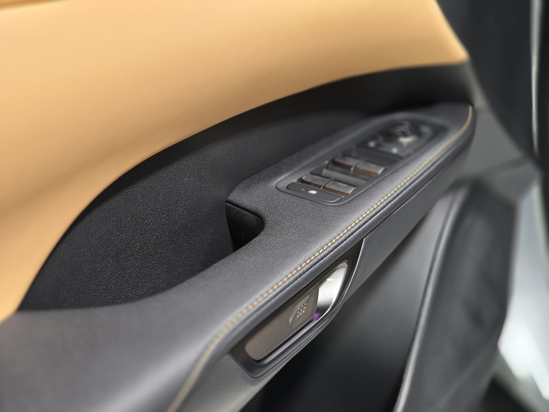 Lexus RX 350 Luxury 2023 — photo 9