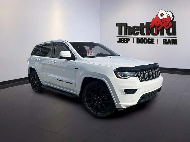 Jeep Grand Cherokee 2022 — photo 2
