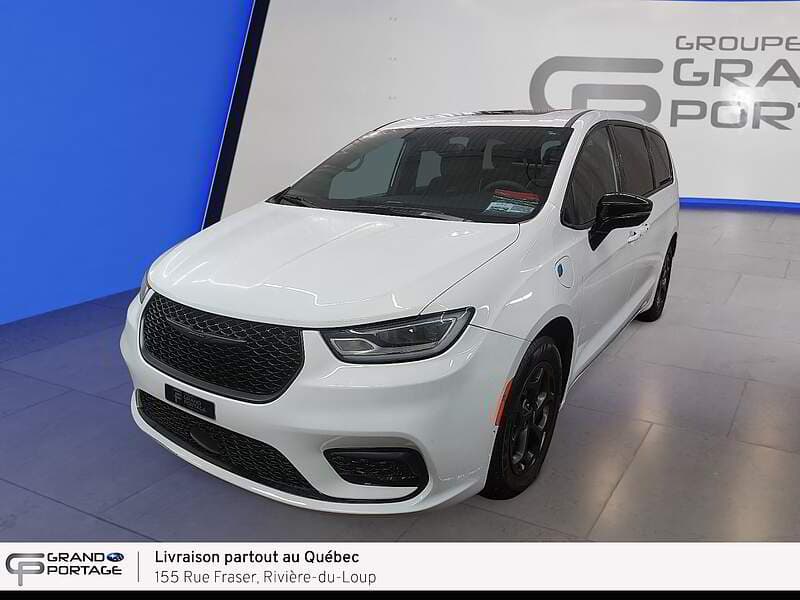 Chrysler Pacifica Hybrid 2023 — photo 2