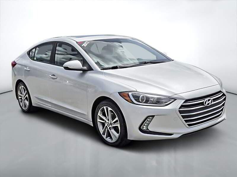 Hyundai Elantra 2017 — photo 2