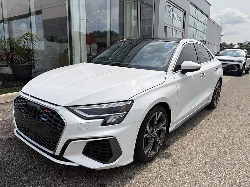 Audi A3 Progressiv 40 TFSI 2022 — photo 2