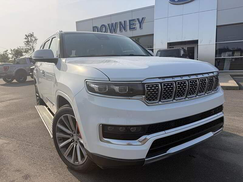 Jeep Grand Wagoneer 2022 — photo 2