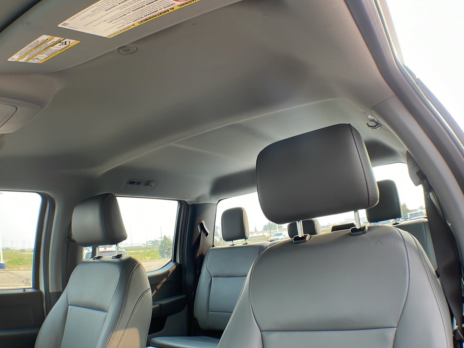 Ford Super Duty F-250 SRW 2023 — photo 22