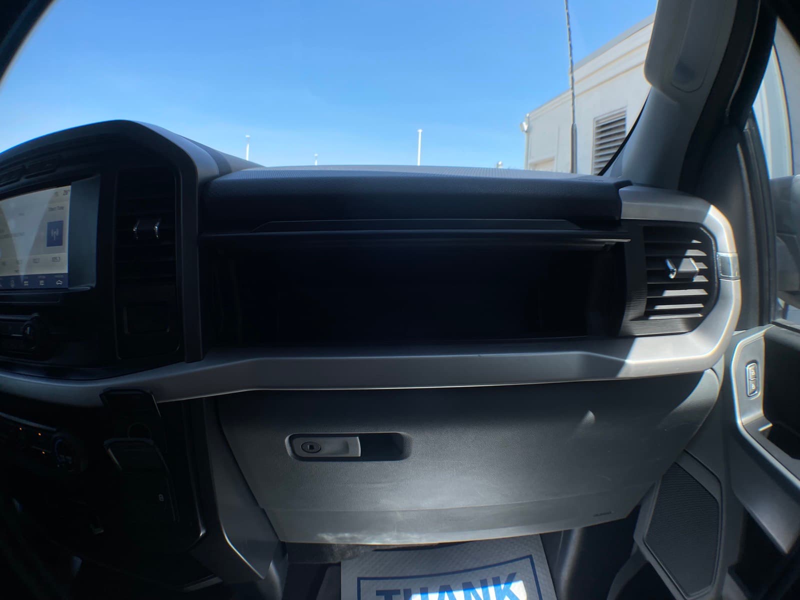Ford F-150 2022 — photo 34