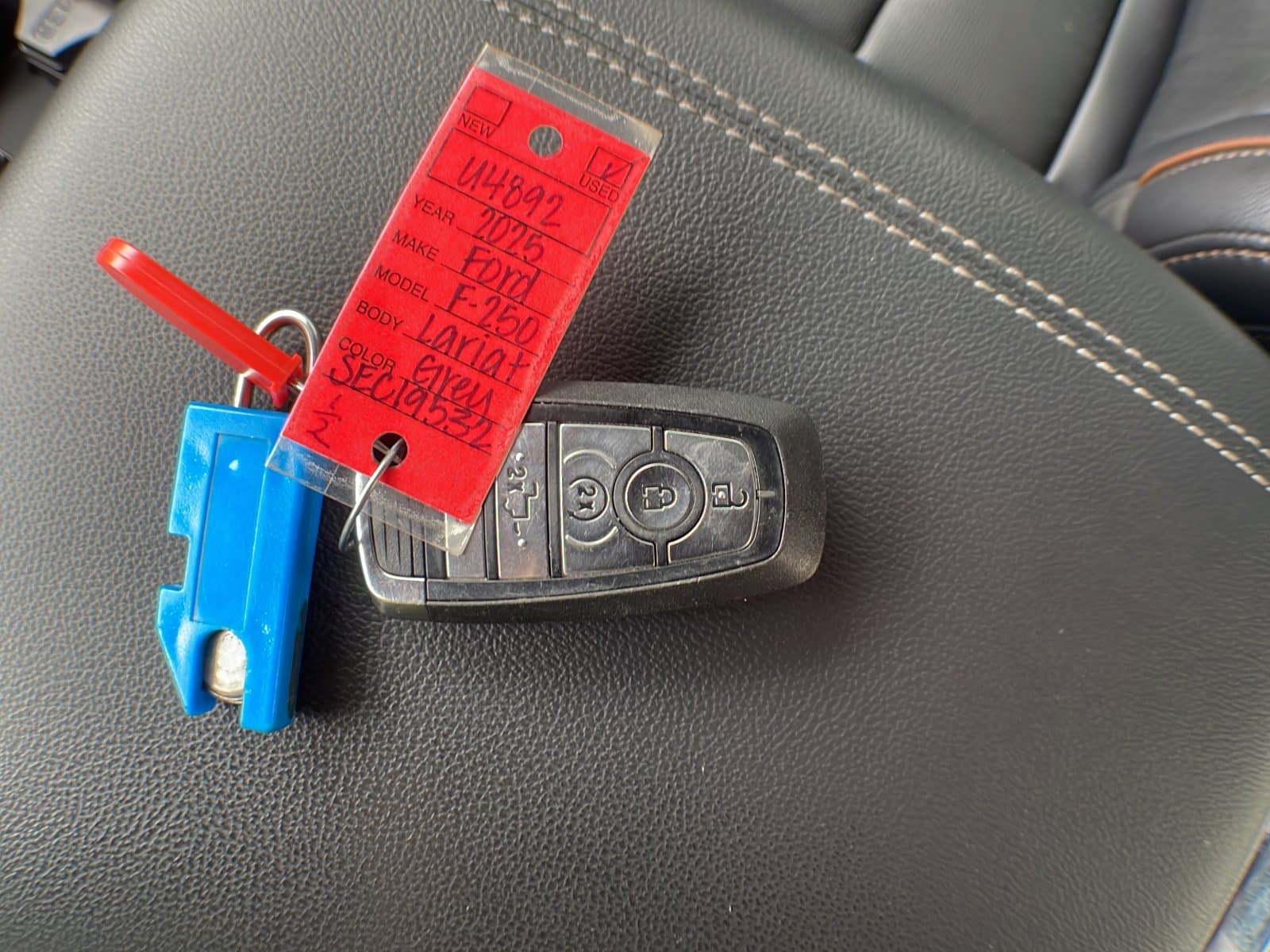 Ford Super Duty F-250 SRW 2025 — photo 28