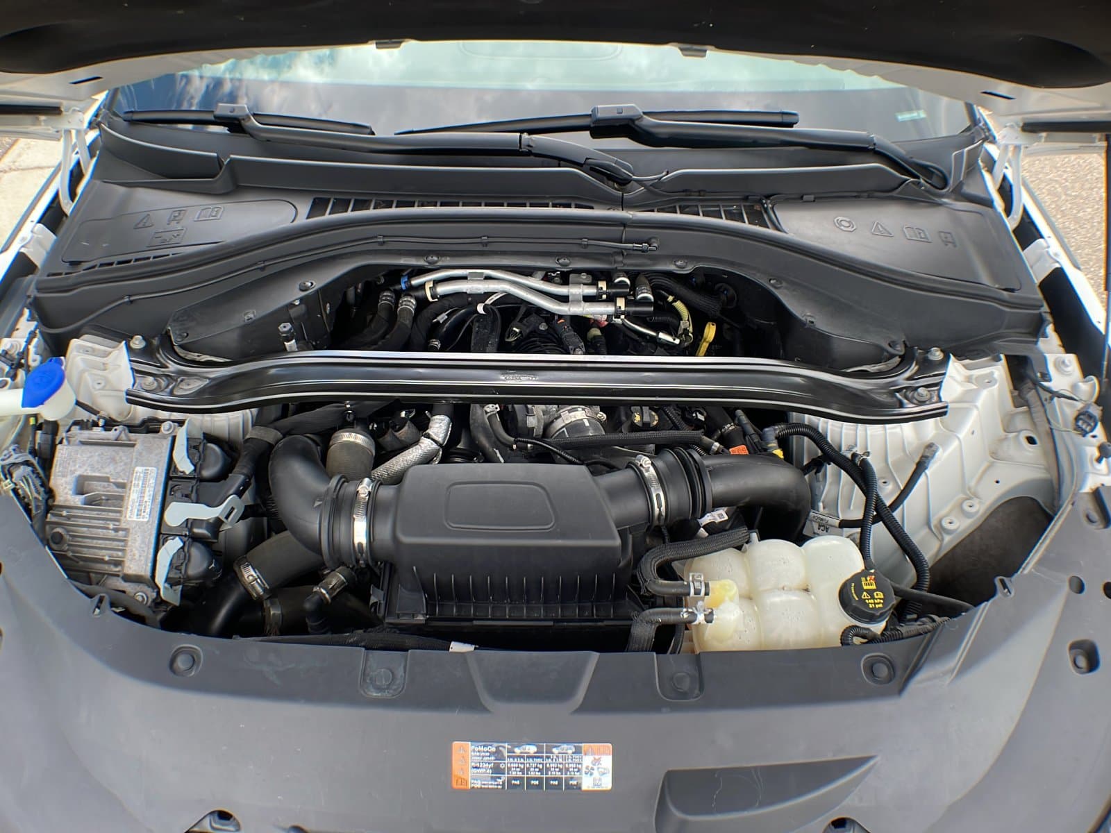 Lincoln Aviator 2022 — photo 12