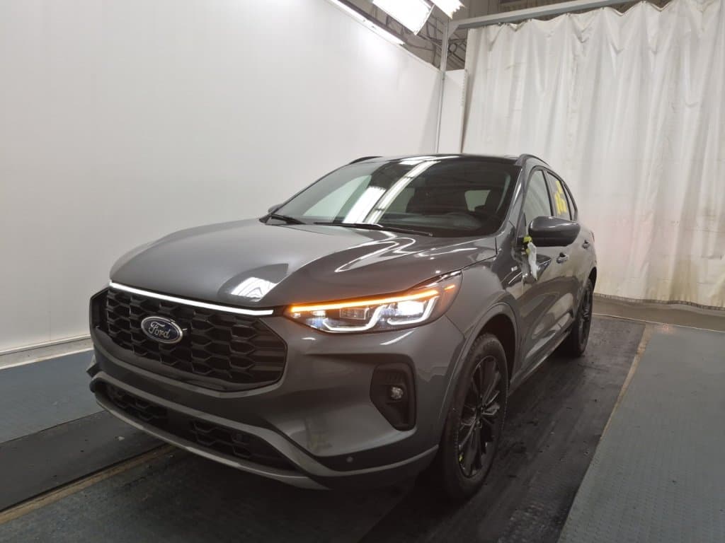 Ford Escape 2026 — photo 2
