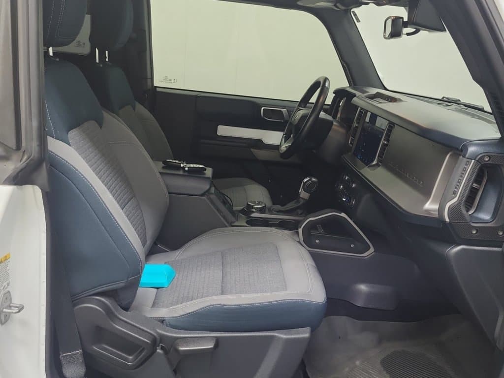 Ford Bronco 2022 — photo 8