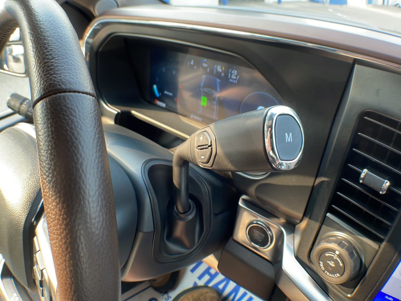Ford Super Duty F-350 Dually 2025 — photo 20