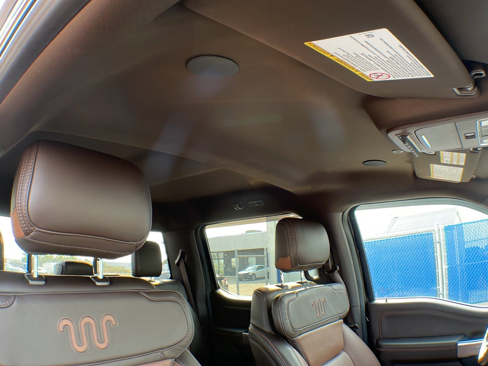 Ford Super Duty F-350 Dually 2025 — photo 22
