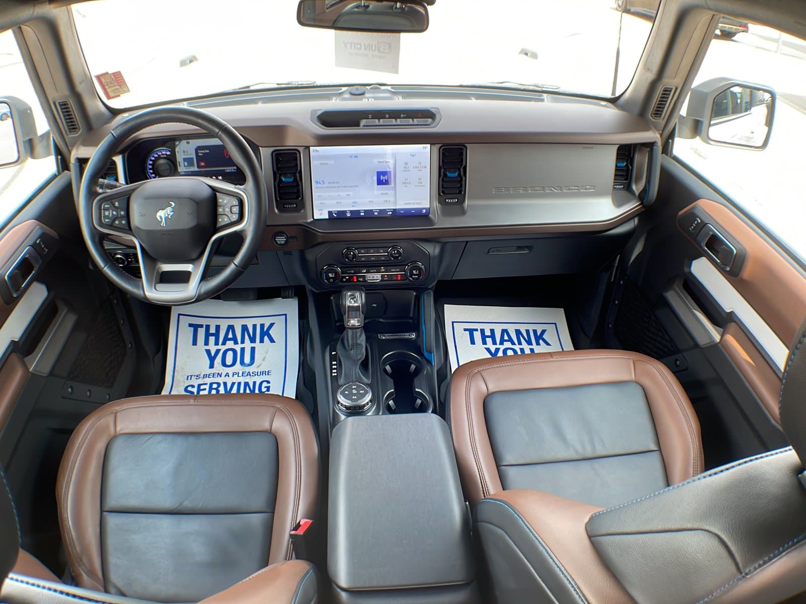 Ford Bronco 2023 — photo 21