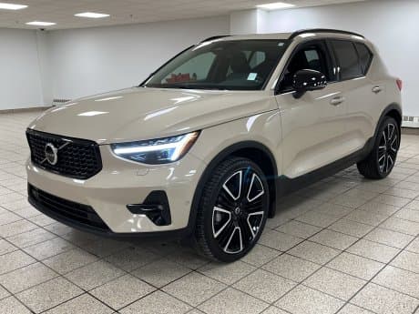 Volvo XC40 2025 Light Brown à vendre à Calgary