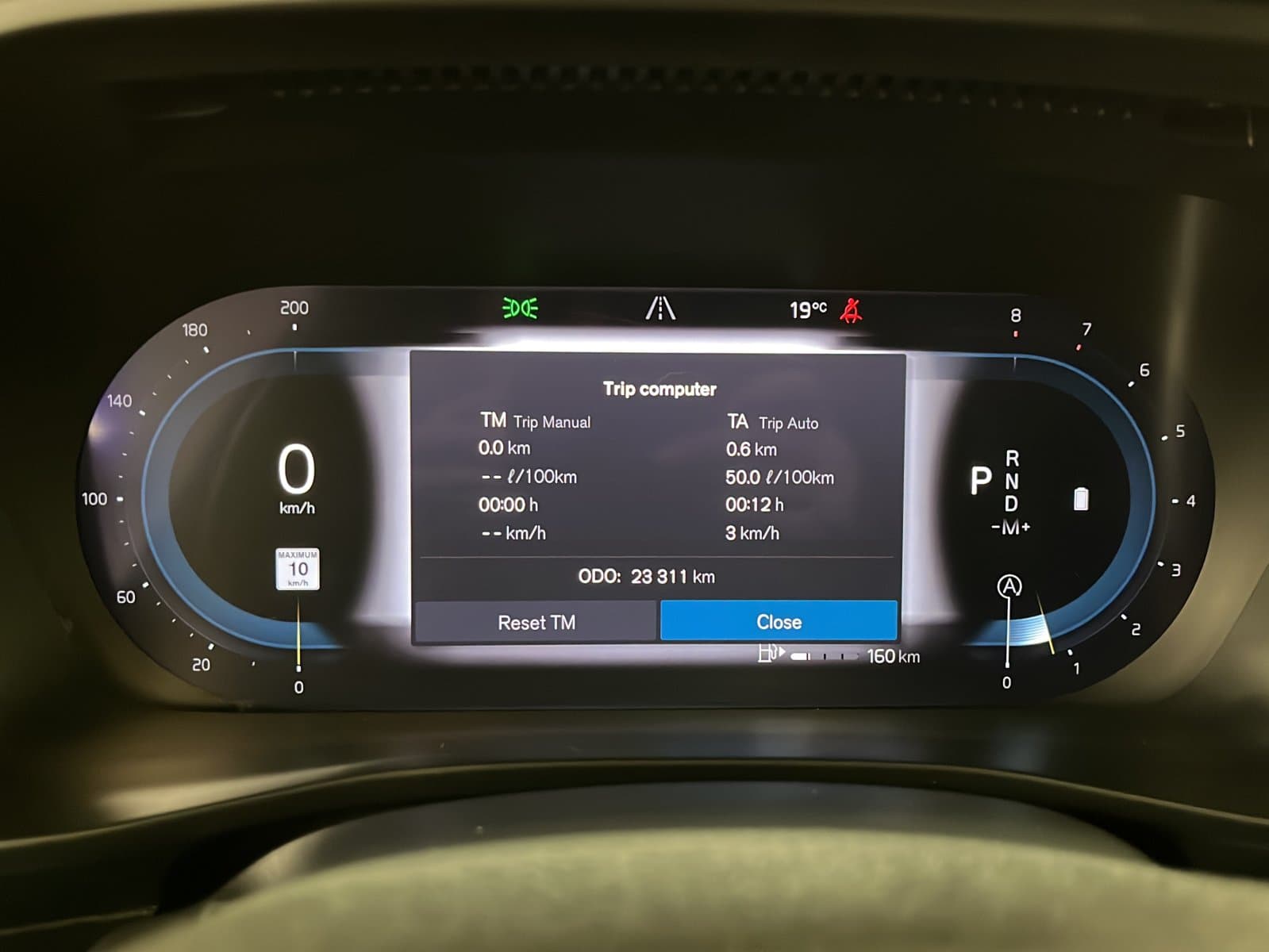 Volvo XC40 2025 — photo 12