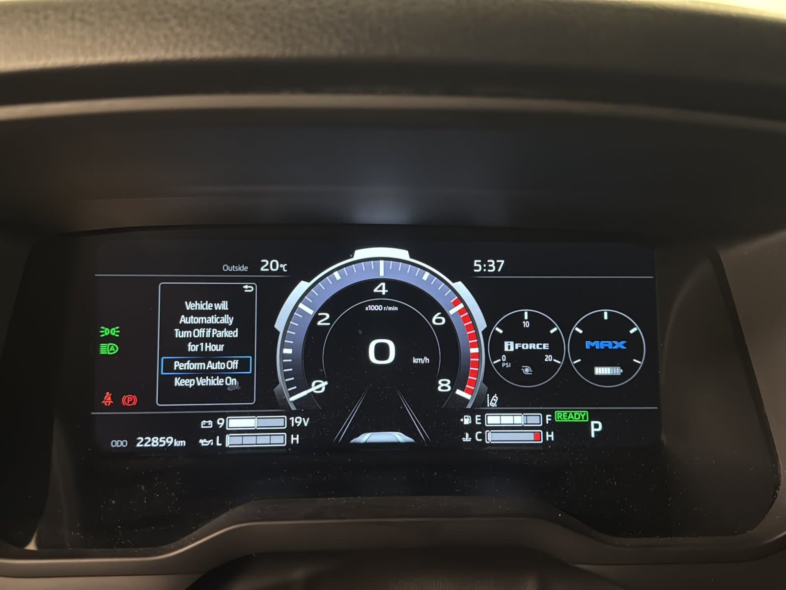 Toyota Sequoia 2025 — photo 12