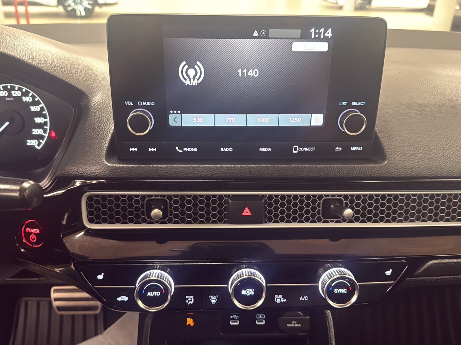 Honda CIVIC SEDAN HYBRID 2025 — photo 13