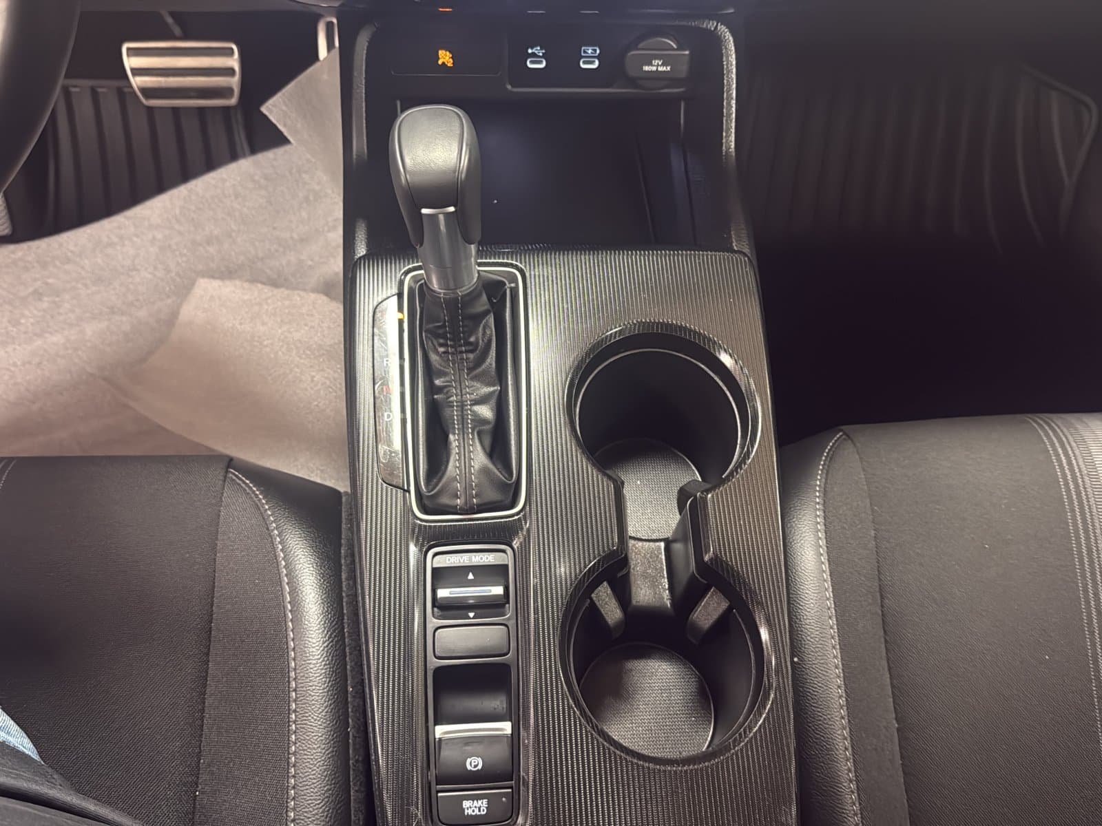 Honda CIVIC SEDAN HYBRID 2025 — photo 15