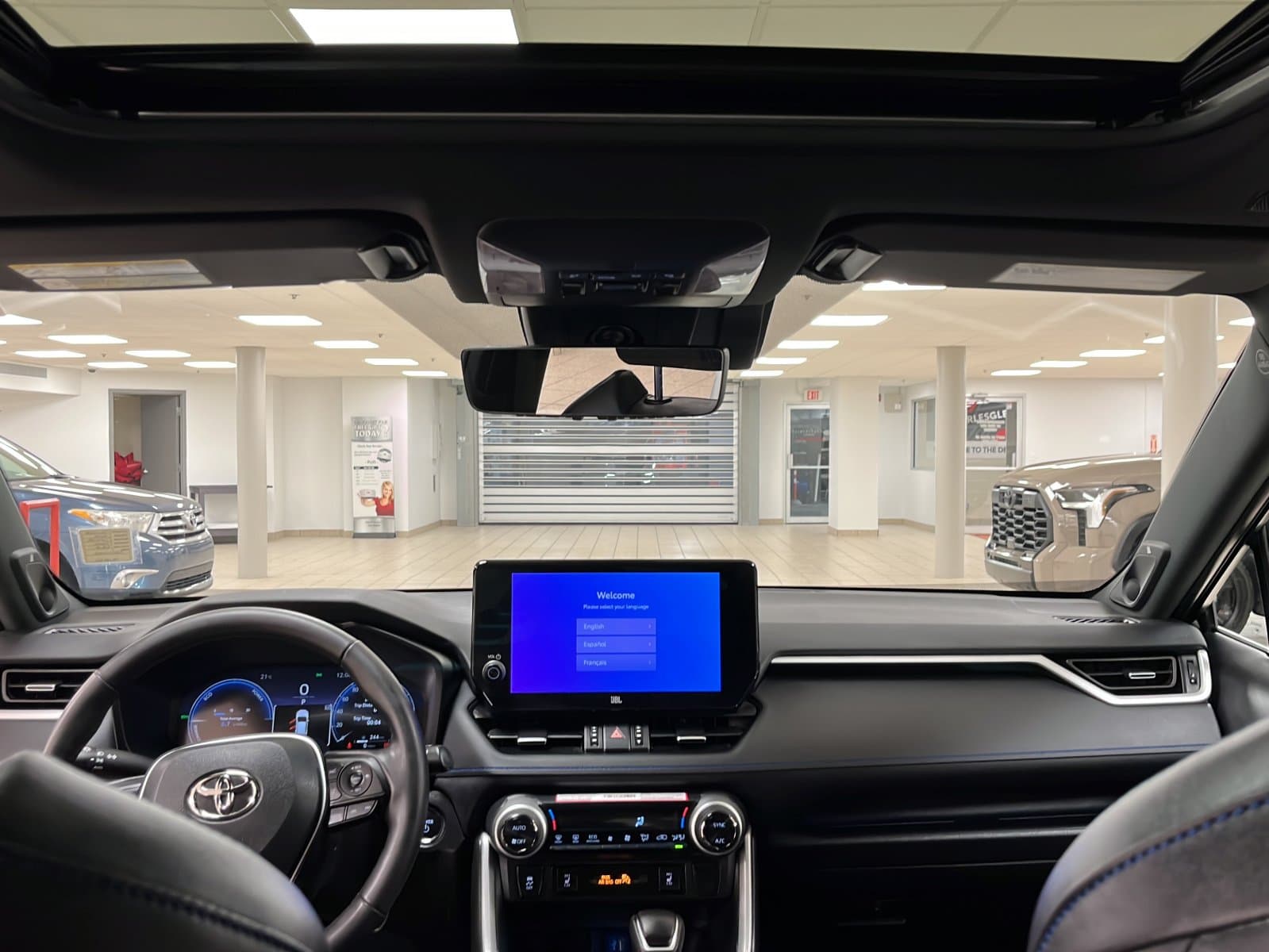 Toyota RAV4 2025 — photo 20