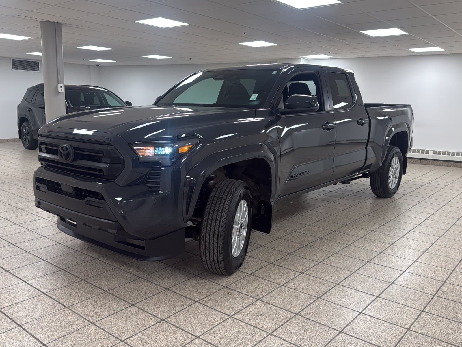 Toyota Tacoma 2025 — photo 3