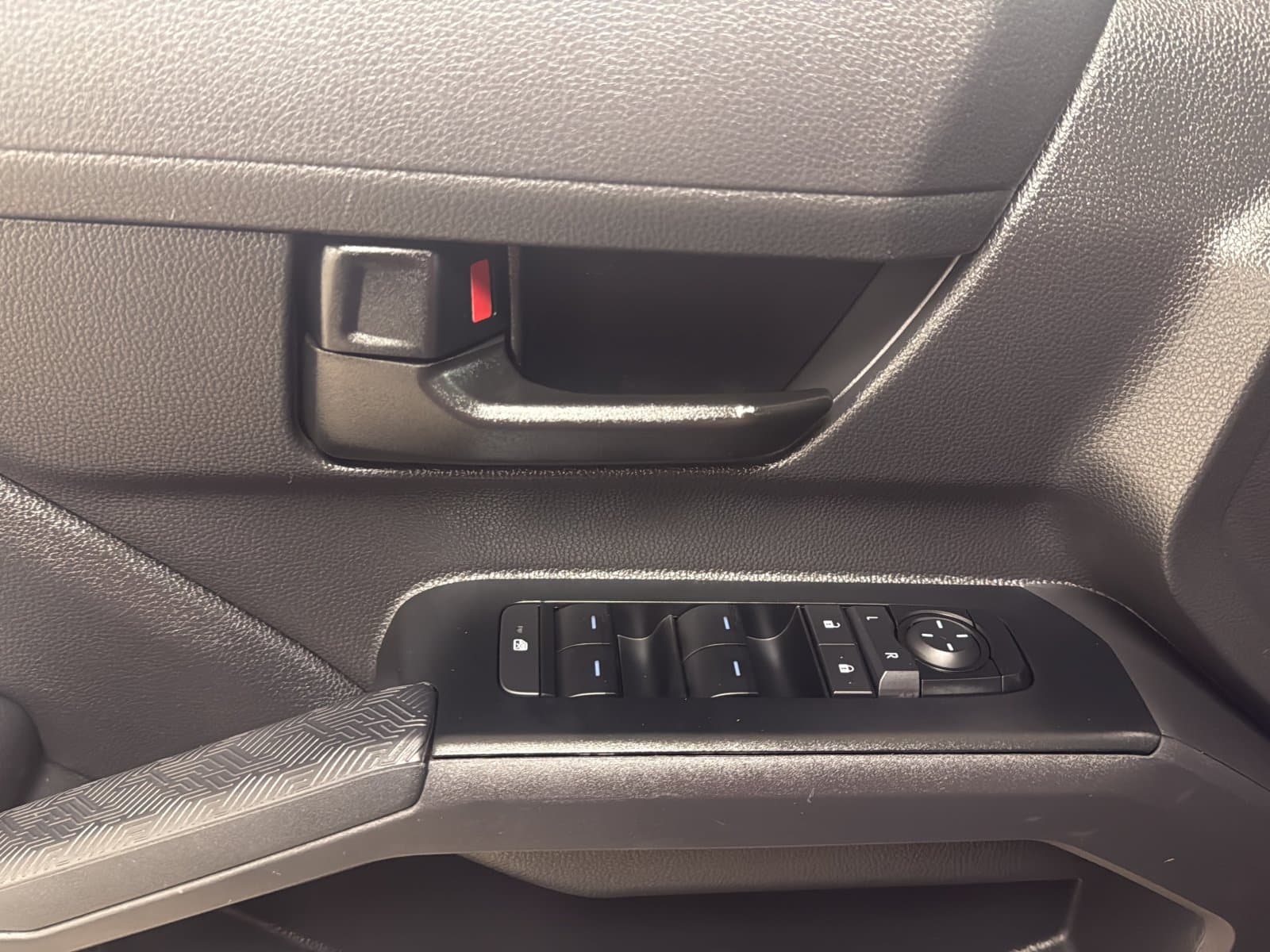 Toyota Tacoma 2025 — photo 14