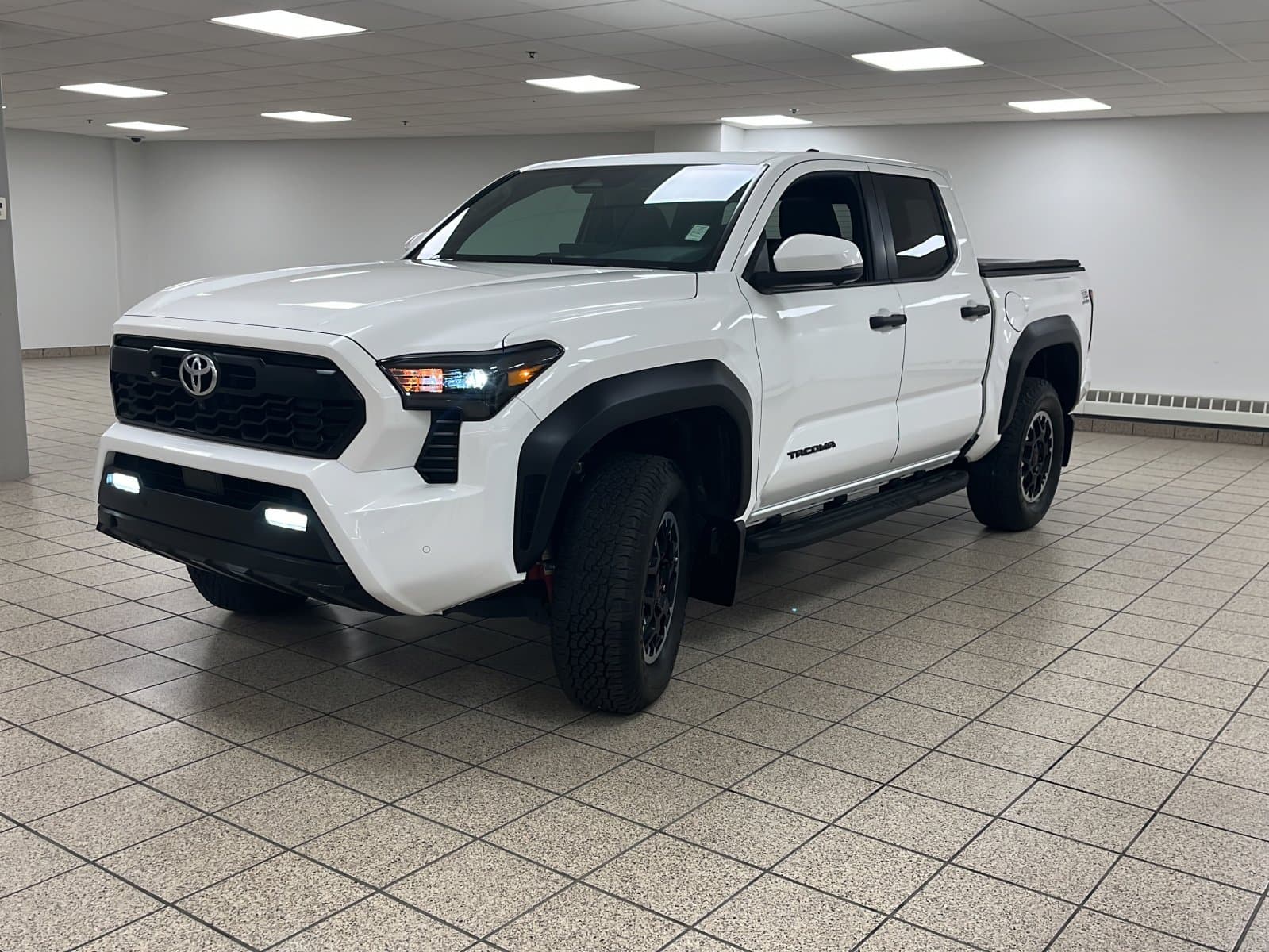 Toyota Tacoma 2025 — photo 3