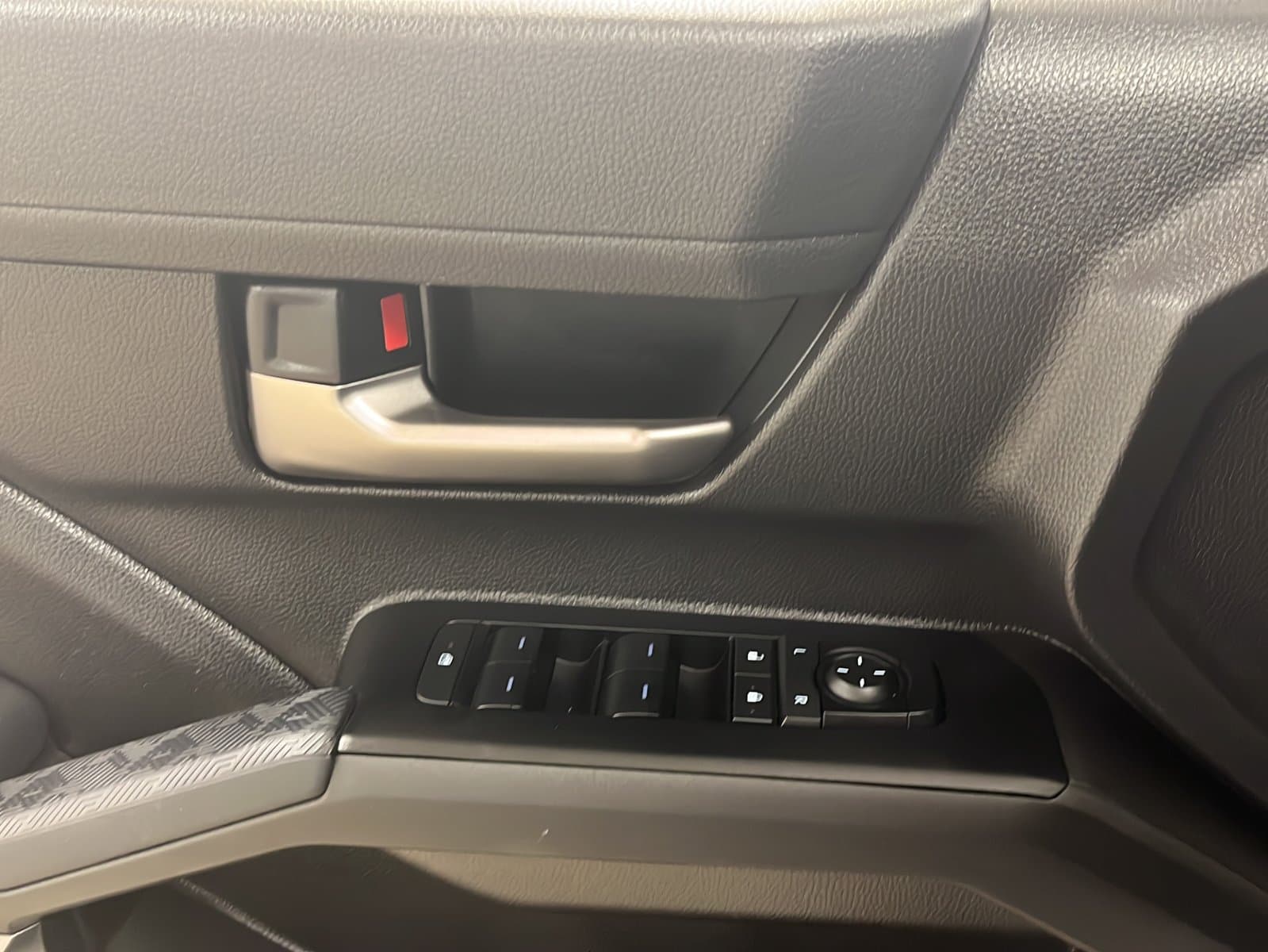Toyota Tacoma 2025 — photo 14