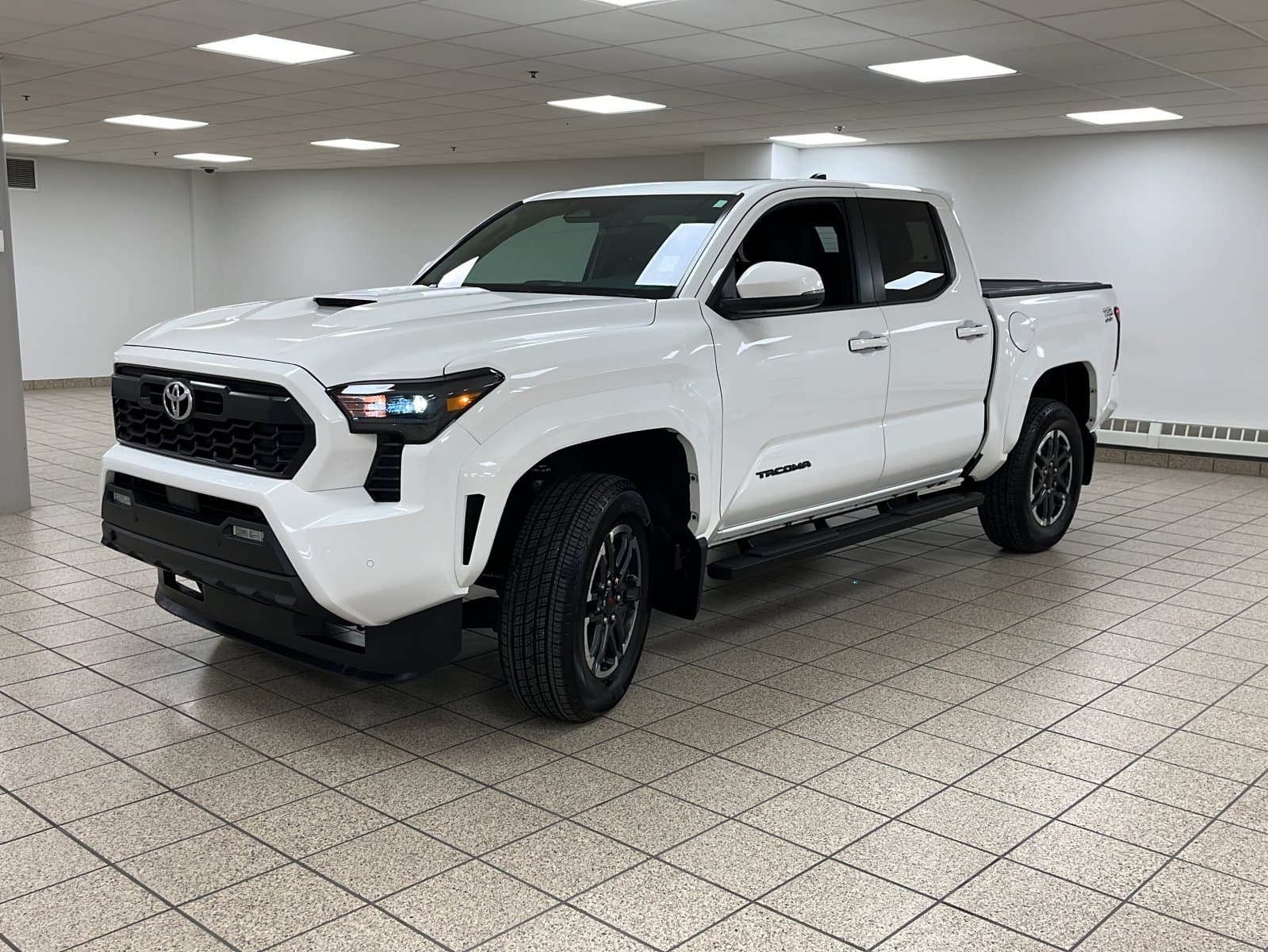 Toyota Tacoma 2025 — photo 3